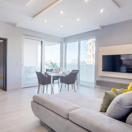 Myflat Casa Galerius Apartment *