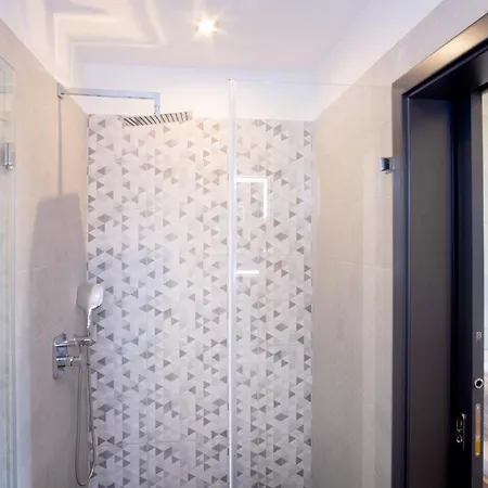 Apartment Myflat Casa Galerius