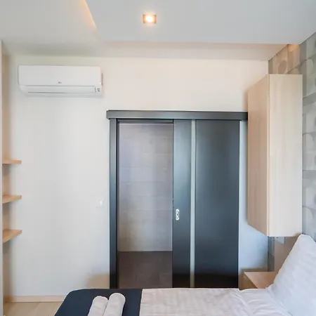 Apartment Myflat Casa Galerius *