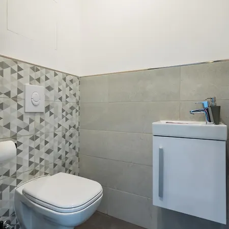 Apartment Myflat Casa Galerius *